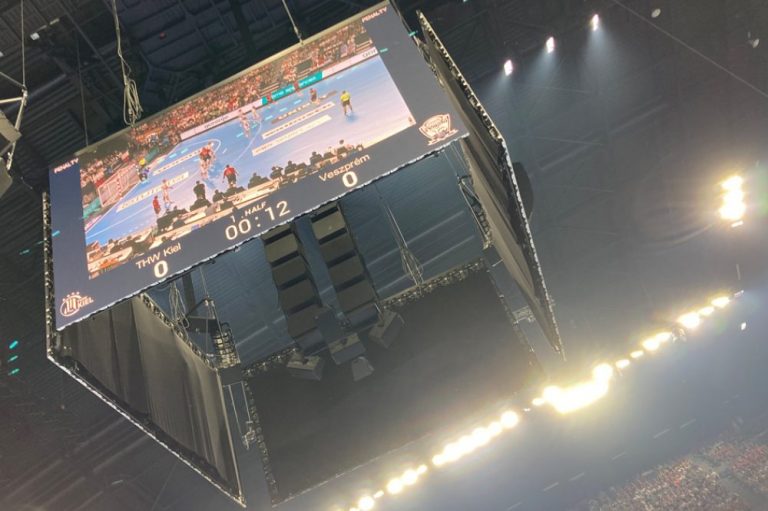 Projekt: Videowürfel Lanxess Arena Handball Köln EHF Final